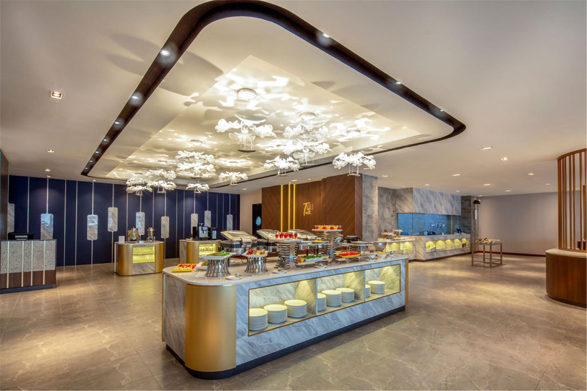 Готель Dorsett Hartamas Куала-Лумпур Екстер'єр фото The Royal Wing Business Lounge at Suvarnabhumi Airport