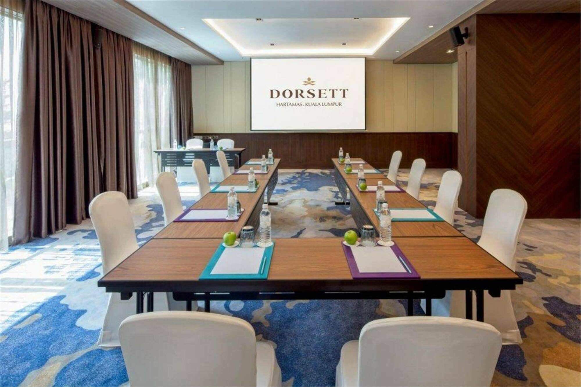Готель Dorsett Hartamas Куала-Лумпур Екстер'єр фото Meeting room at Dorsett Kuala Lumpur